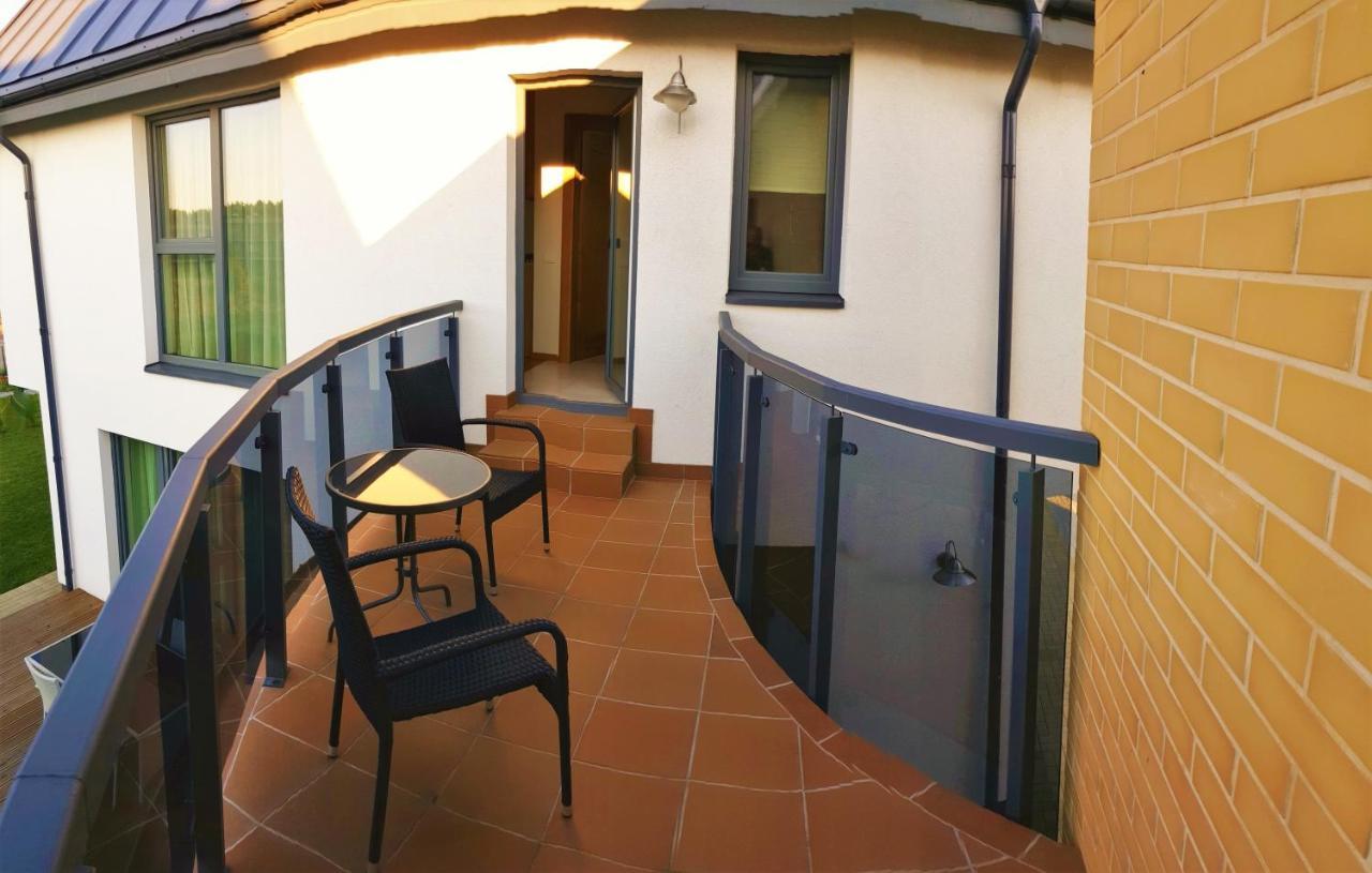 פלאנגה Smelio Vila Apartments מראה חיצוני תמונה