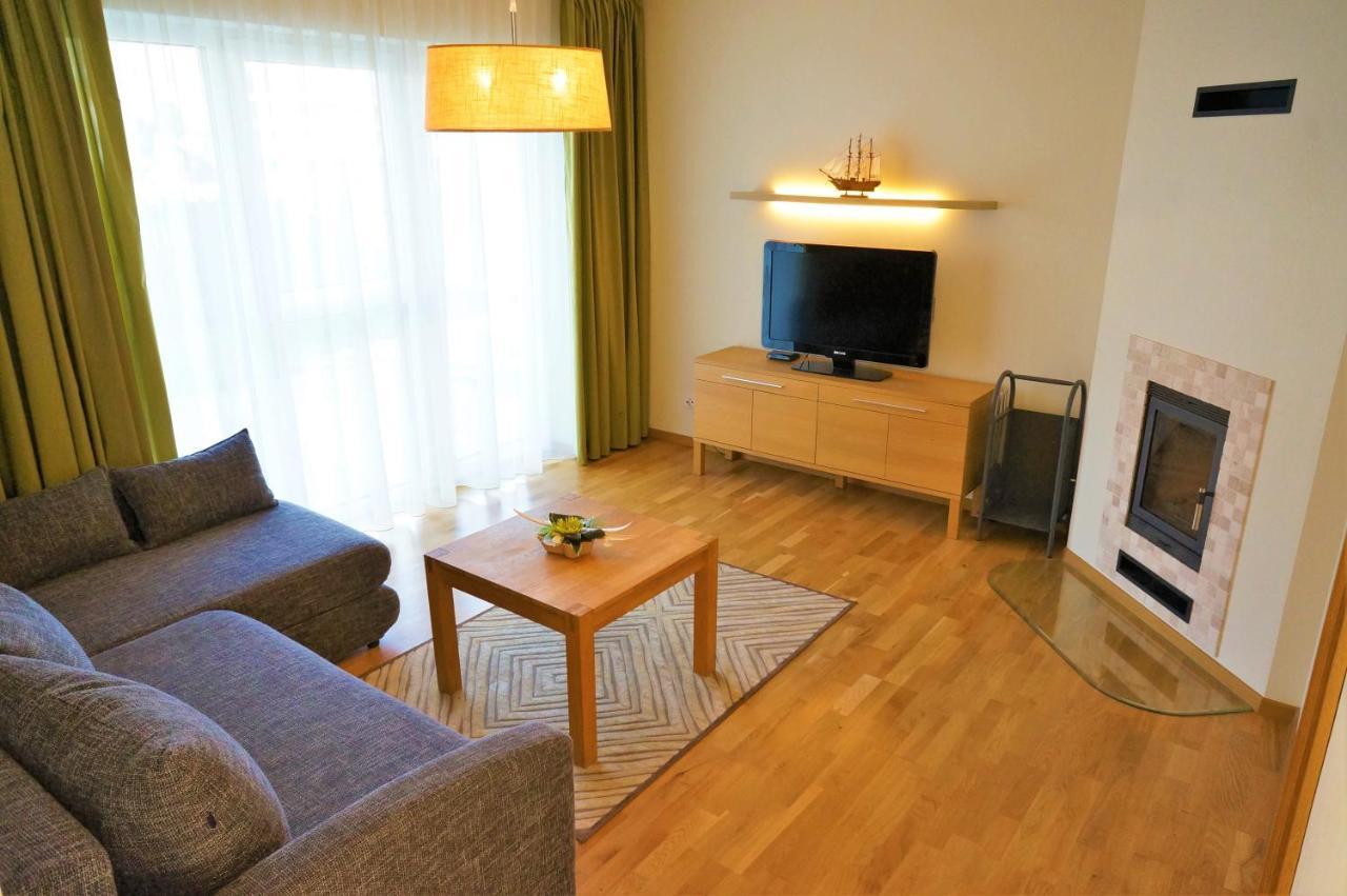 פלאנגה Smelio Vila Apartments מראה חיצוני תמונה