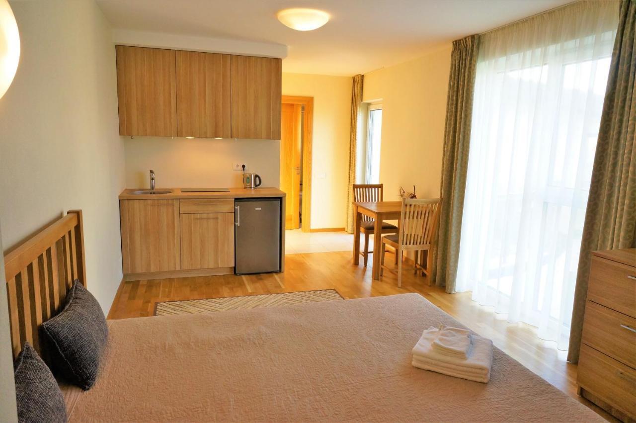פלאנגה Smelio Vila Apartments מראה חיצוני תמונה