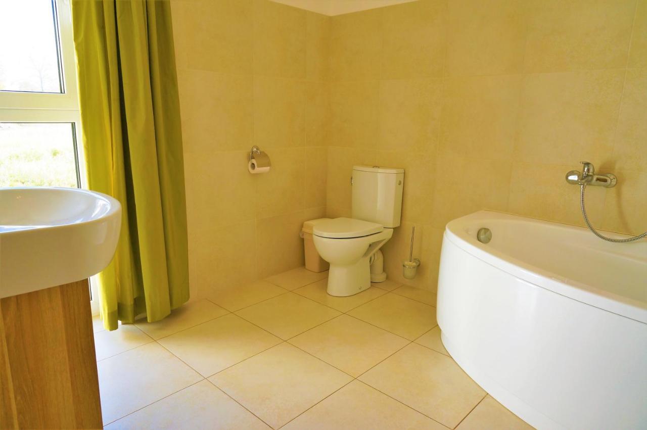 פלאנגה Smelio Vila Apartments מראה חיצוני תמונה