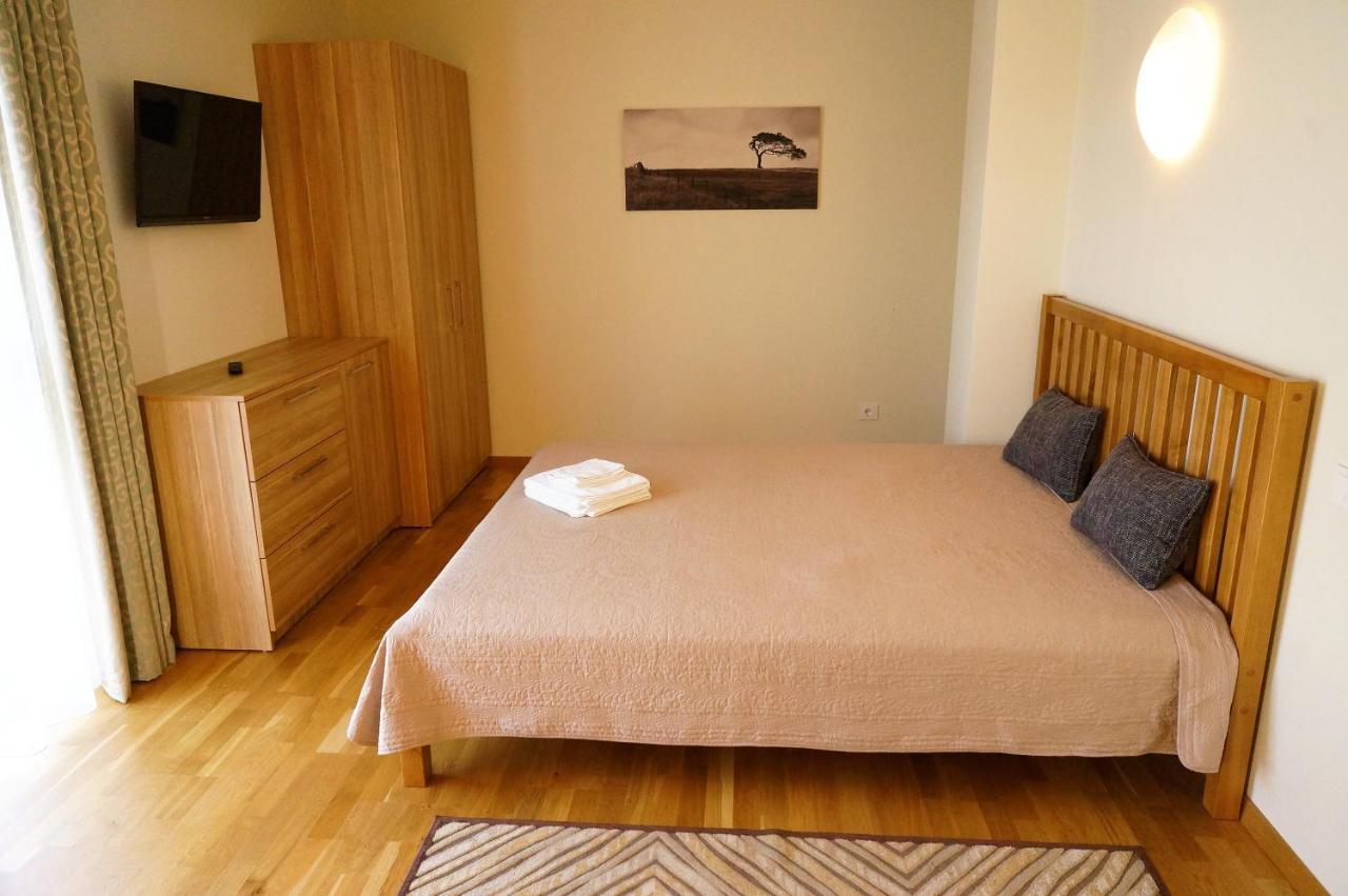 פלאנגה Smelio Vila Apartments מראה חיצוני תמונה